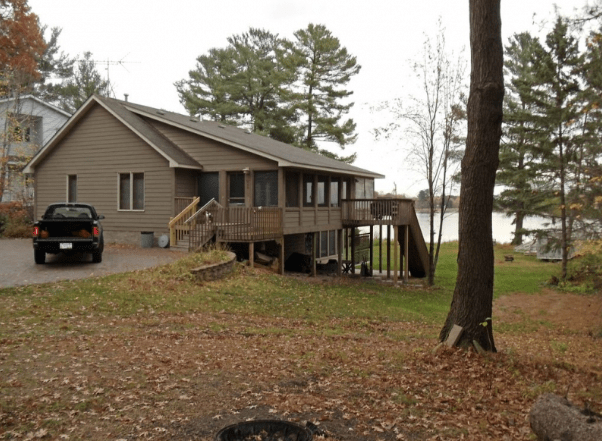 Emma’s Spectacle Lake Home on 239 acre Spectacle Lake in Cambridge,&nbsp;MN
