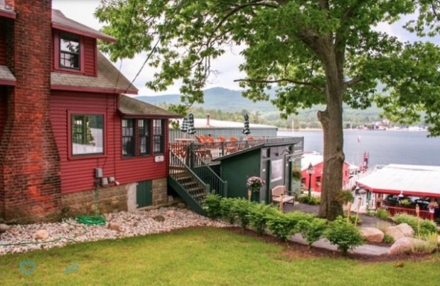 Northern Living Property Management Celebrates 9-Year Partnership with RentNewYorkCabins.com!