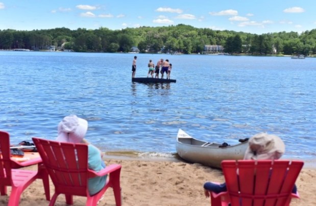 Celebrating 7 Years of Lakeside Memories with Delton Oaks Resort in Wisconsin Dells,&nbsp;WI