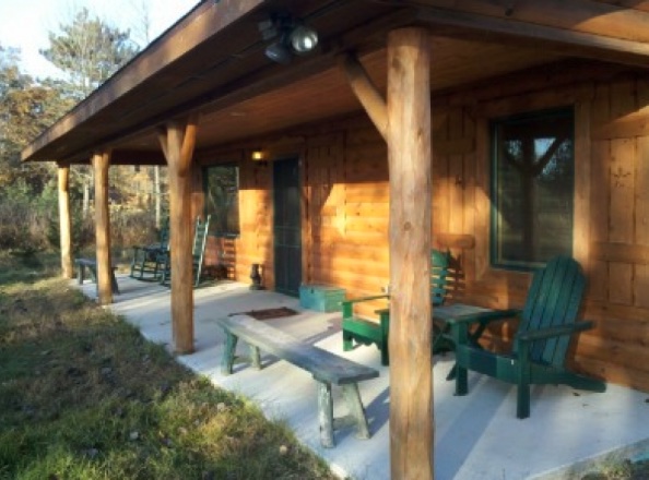 Say Hi to Duck’s Landing Cabin in Hatfield, WI. Celebrating 11-years of listing on RentWisconsinCabins.com!