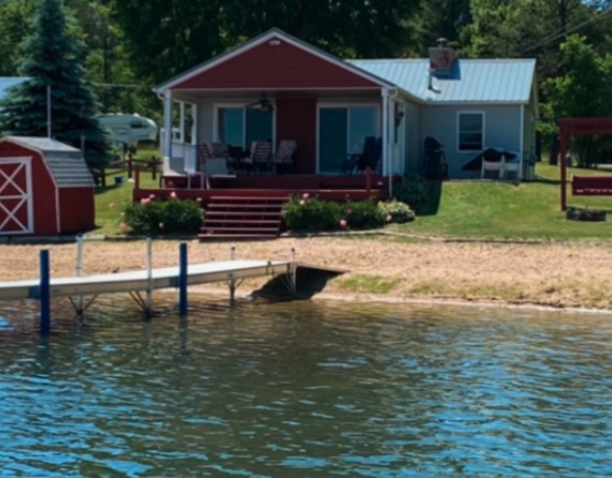 Beautiful Family Cottage on West Londo Lake: Your Perfect Michigan Getaway Just Listed on RentMichiganCabins.com