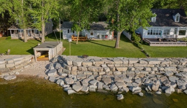 Why Dorothy’s Dacha on Green Bay Shines All Year! A RentWisconsinCabins.com Listing Partner Since&nbsp;2018!