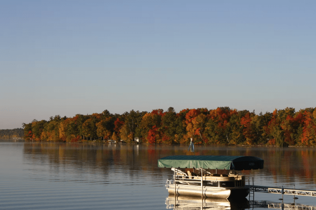 Hayward, WI: Big-Lake Stays for Big Memories—Majestic Escapes on Lac Courte Oreilles. A RentWisconsinCabins.com Listing Partner Since&nbsp;2012!