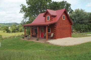 Quiet Valley Cabins — The Log Cabin