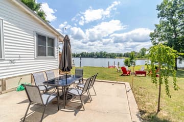 The Cottage Keeper — Relax & Reset (MAIN COTTAGE)