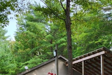 Trails End Cabins — Pine Cabin