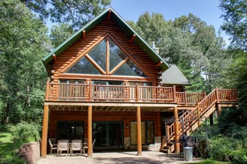 Sand County Vacation Rentals — Bluff View