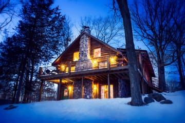 Sand County Vacation Rentals — Whitetail Ridge
