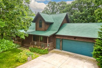 Candlewood Property Management — Wazeecha Lodge